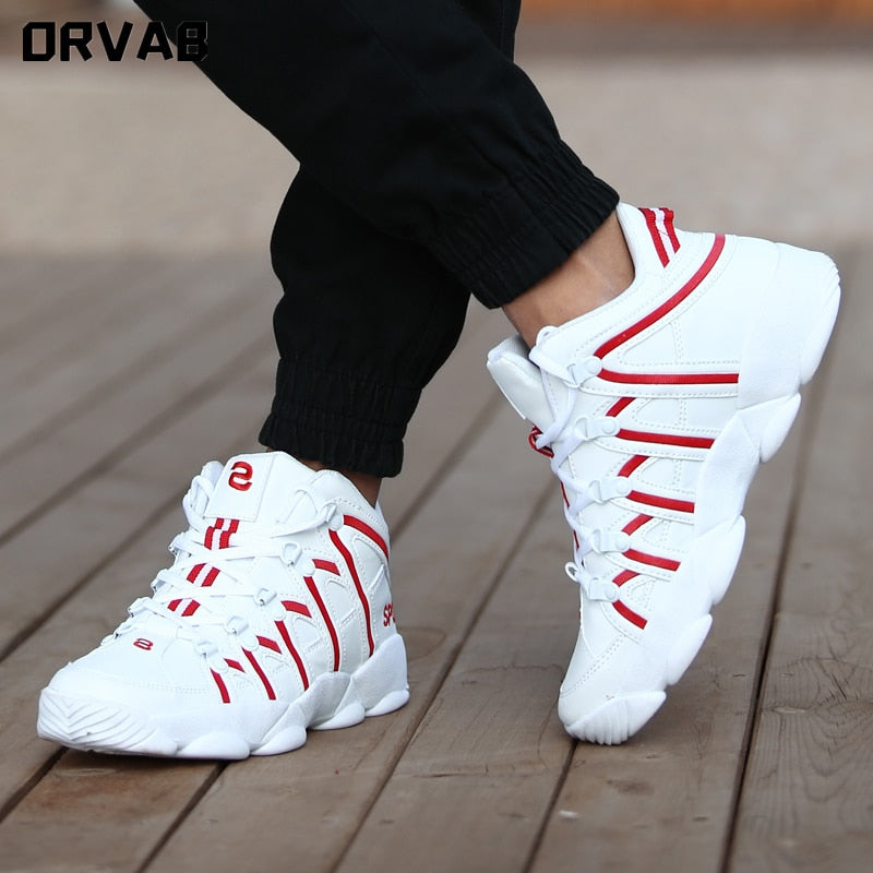 Fashion men's luxury sports shoes split leather city casual men's casual shoes breathable walking shoes high top basketball shoes men's combat boots lovers shoes actual sports shoes